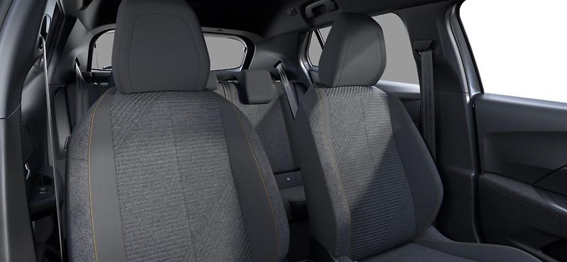Peugeot 2008 (2026) BUSINESS Hybrid 110 e-DCS6 - fotka 7 z 9