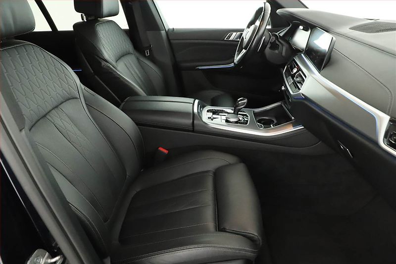BMW X5 (2021) xDrive45e iPerf. - fotka 7 z 20