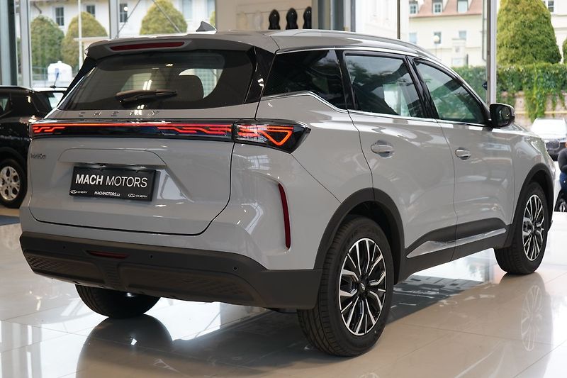 Chery Tiggo 7 (2026) LUXURY 1,6 T-GDI - fotka 9 z 32