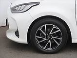 Toyota Yaris (2021) 1.5 VVT-i, Automat, Serv.kniha - náhled 15