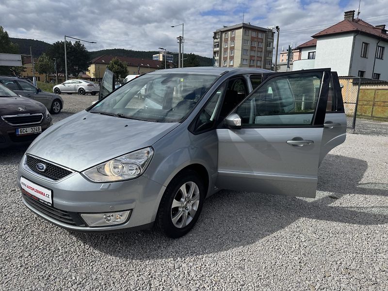 Ford Galaxy 2.0-16V(107KW)7SEDAČEK - fotka 12 z 45