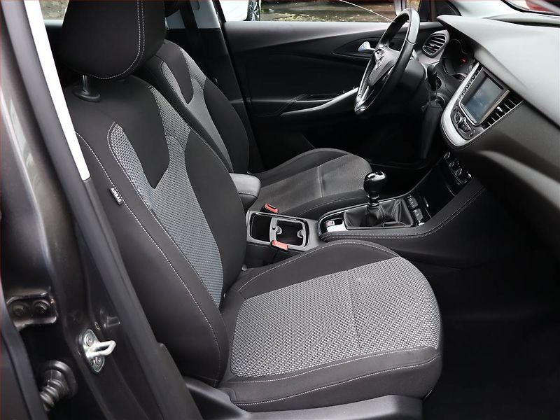 Opel Grandland X (2018) 1.2 Turbo, ČR,1.maj - fotka 7 z 19