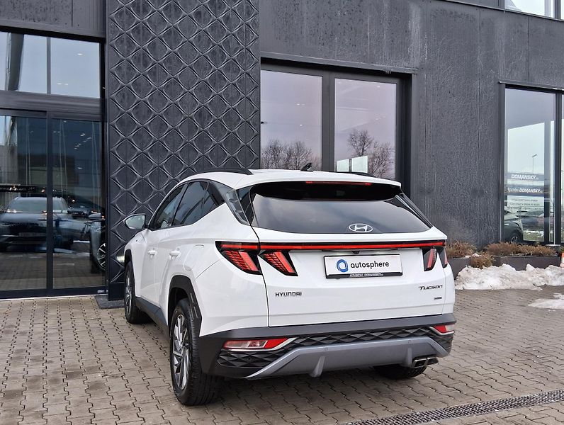 Hyundai Tucson STYLE 1.6 CRDi 4x4 100 kW - fotka 8 z 29