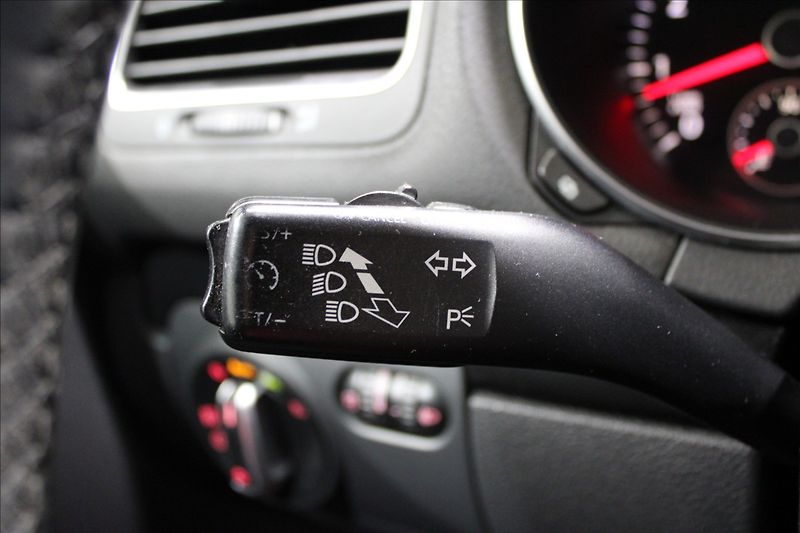 Volkswagen Golf 1,4 TSI 90KW atlanta - fotka 15 z 26
