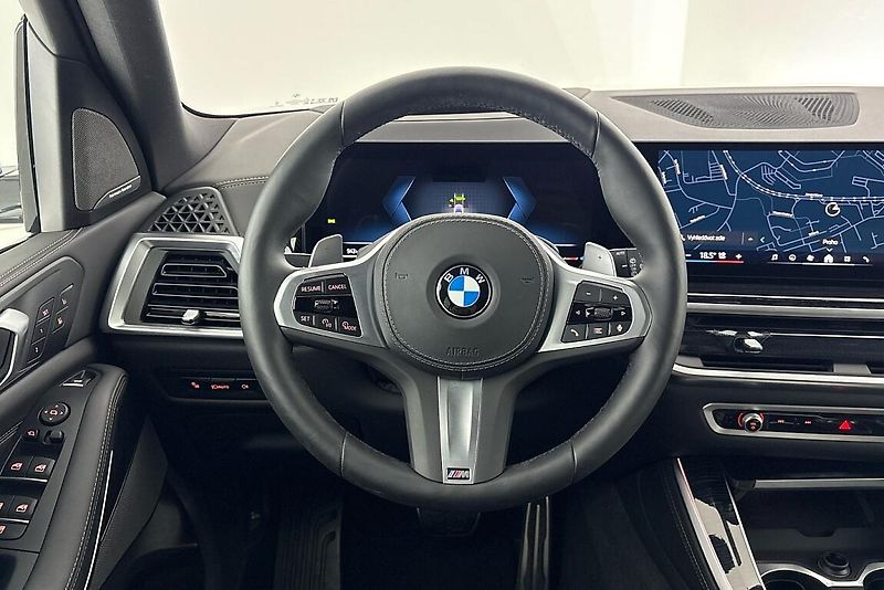 BMW X5 xDrive30d - fotka 21 z 26