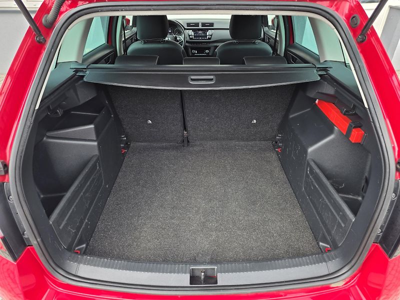 Škoda Fabia (2023) 1.0TSI 70kW STYLE ČR NOVÉ  - fotka 16 z 19