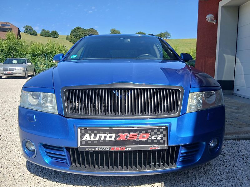 Škoda Octavia 2.0 TFSi RS combi - fotka 6 z 34