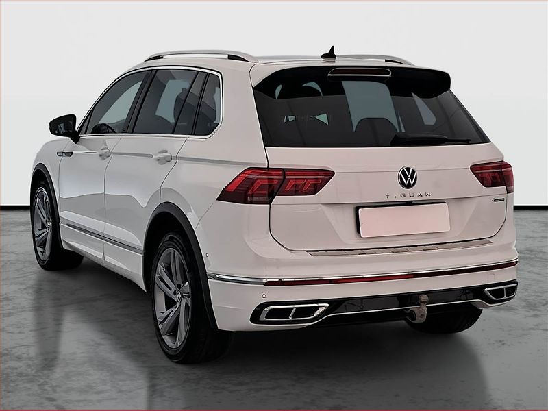 Volkswagen Tiguan (2021) R-Line 2.0 TDI - fotka 4 z 18