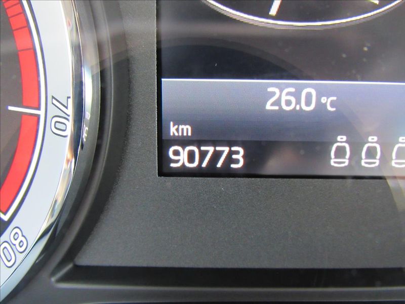 Škoda Karoq 1,5 TSi 110kW DSG Style - fotka 14 z 31