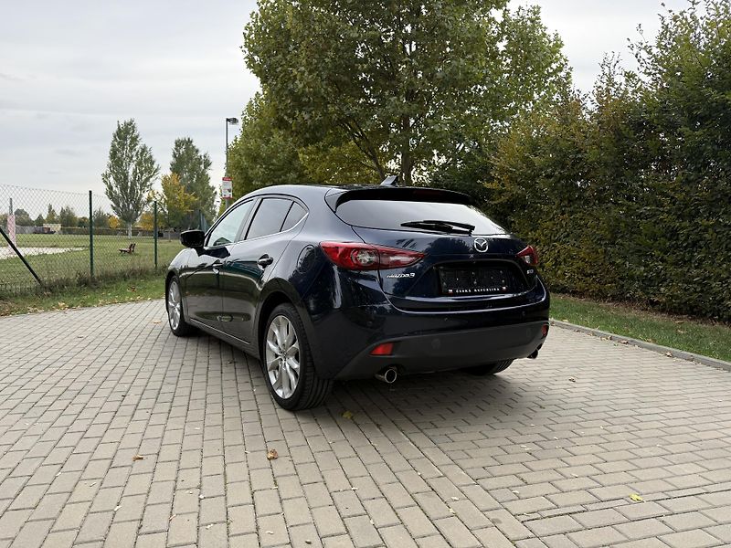 Mazda 3 2.0 Urban Limited - fotka 8 z 34