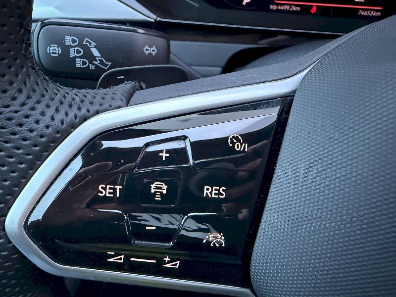 Volkswagen Arteon Shooting Brake (2021) 2,0TDI 147kW R-LINE 4MOTION - fotka 19 z 40
