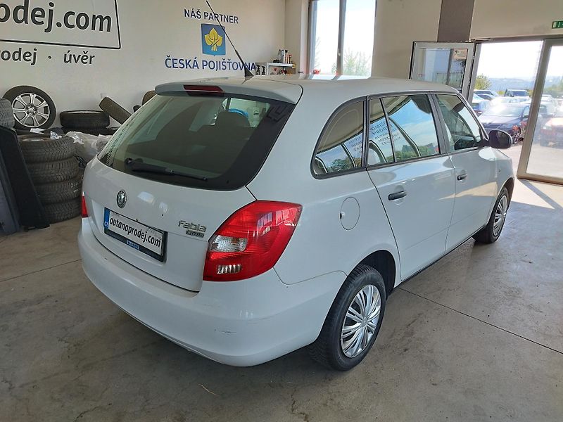 Škoda Fabia (2008) 1,2I,44KW,KLIMA,CD,NOVÁ STK - fotka 6 z 24