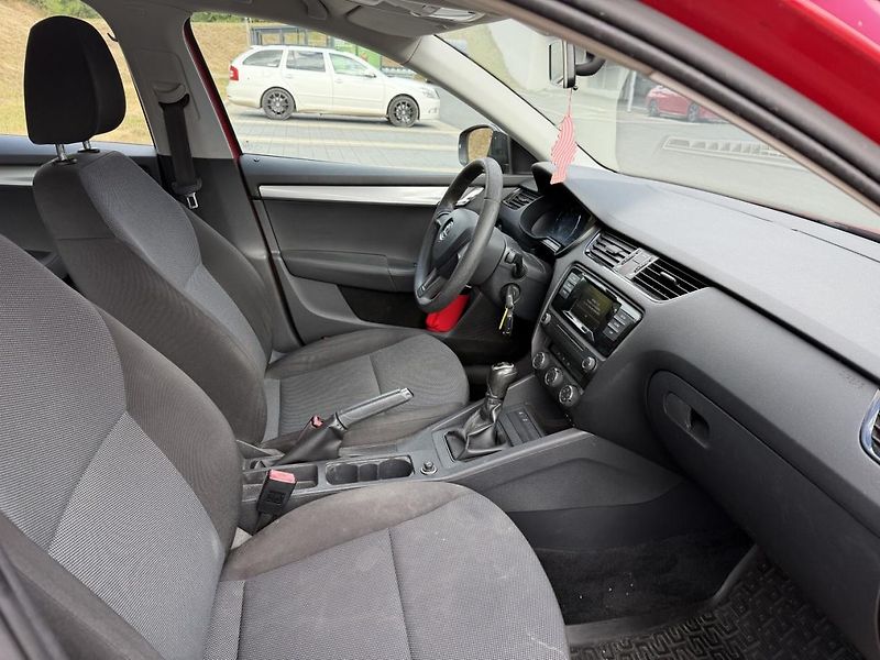 Škoda Octavia (2016) 1.6TDi Liftback - fotka 8 z 8