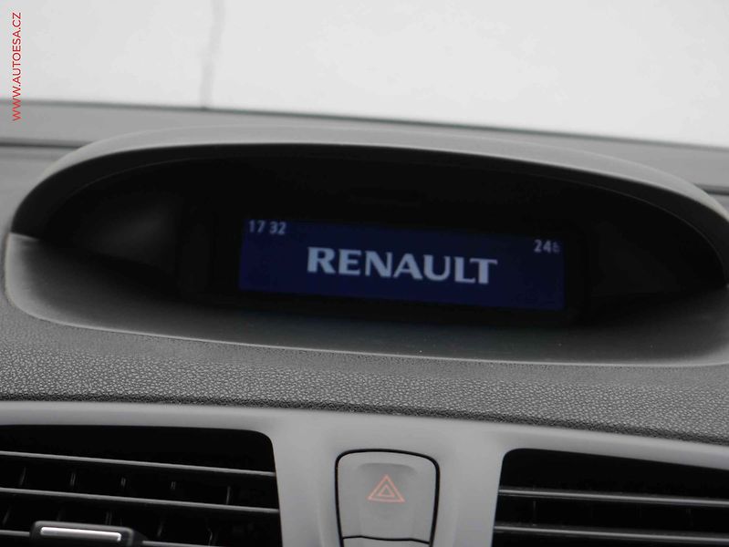 Renault Mégane (2013) 1.2 TCE, ČR, autoAC, temp - fotka 12 z 17