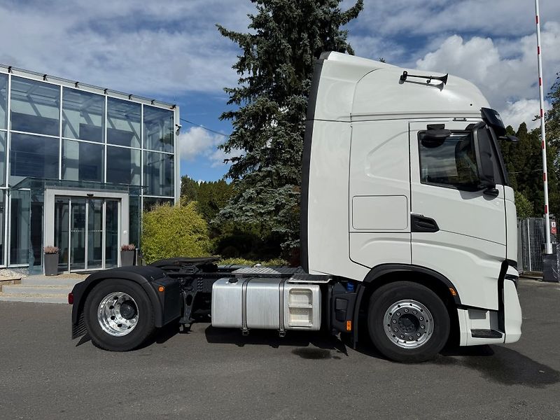 Iveco S-Way 460 EURO 6 - fotka 3 z 15