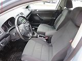 Volkswagen Golf (2011) 1.6 TDi, Panor, výhřev sed - náhled 10