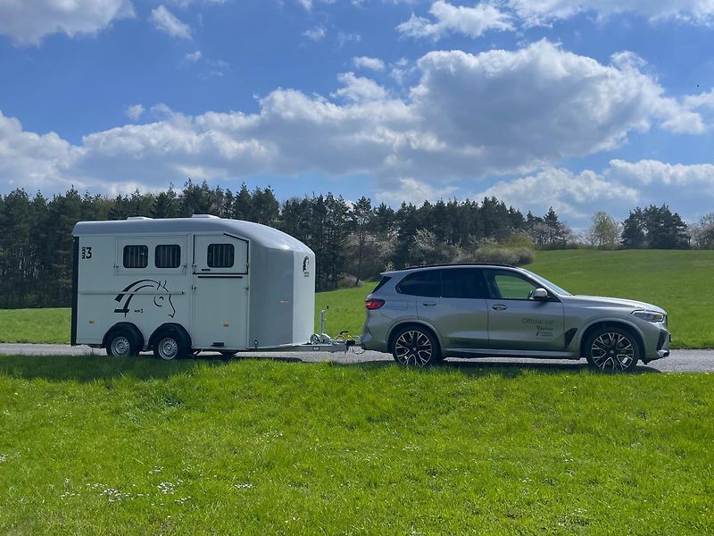 Cheval Liberté (2026) MAXI 3 MODRÝ - fotka 16 z 28