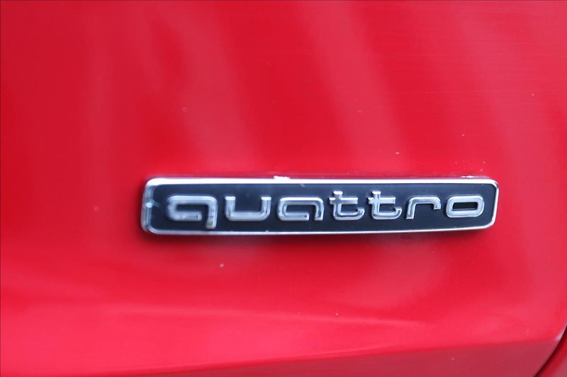 Audi Q3 (2020) 2,0 TSFi Quattro DSG - fotka 51 z 54