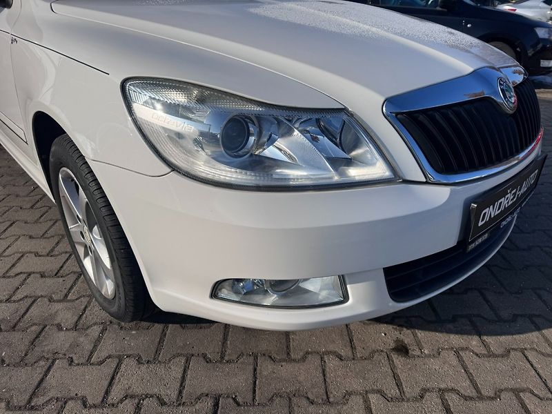Škoda Octavia (2011) 1,6 TDI 77 KW ITÁLIE STK - fotka 11 z 47