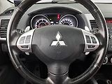Mitsubishi Outlander (2011) 2.2 DI-D, 4X4, Automat - náhled 20