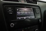 Škoda Octavia (2019) 1.6 TDI, Tempomat - náhled 9