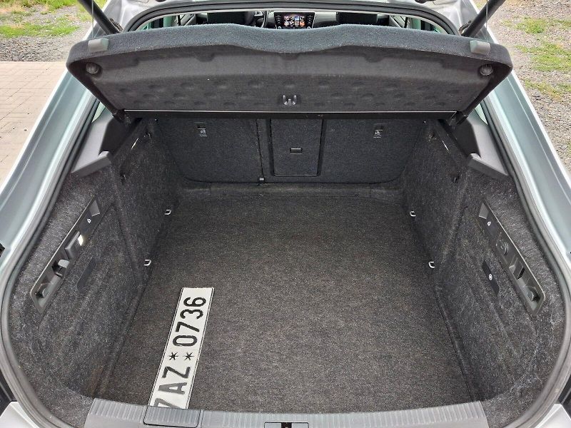 Škoda Superb (2019) Style Extra DSG 2,0TDi 140kW - fotka 8 z 35
