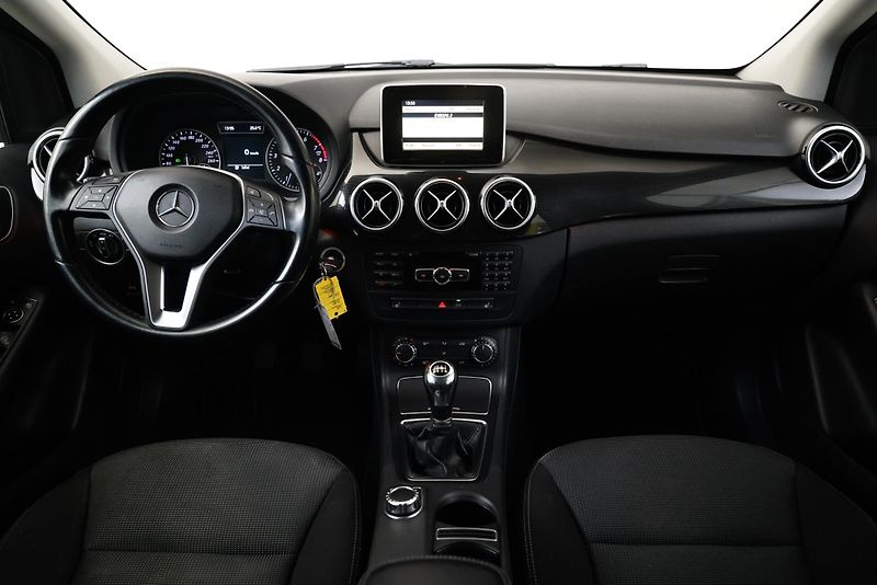 Mercedes-Benz Třídy B - fotka 5 z 23