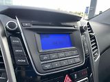 Hyundai i30 TRIKOLOR 1.6 CVVT 88 kW   - náhled 16