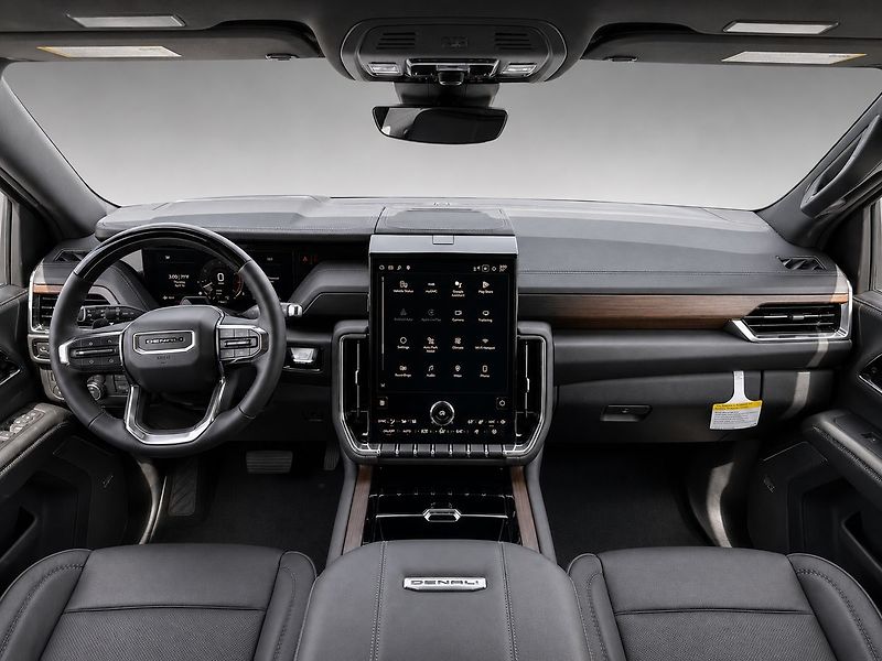 GMC Yukon (2026) Denali 2026 - fotka 9 z 10
