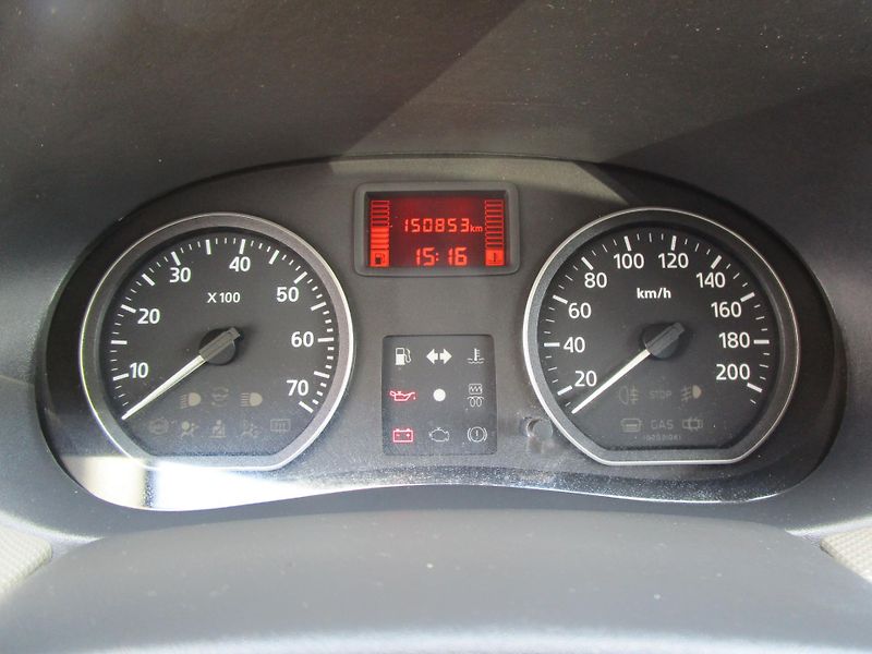 Dacia Sandero 1.2 - 55KW - NOVÝ OLEJ+STK - fotka 10 z 15
