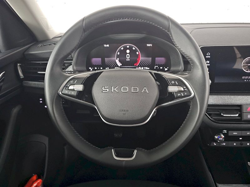 Škoda Kamiq (2025) 1.0TSi 85kW SELECTION - fotka 8 z 33