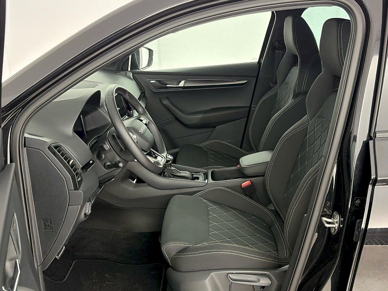 Škoda Karoq (2026) DSG 2.0TDI 110kW 4x4 SportLine - fotka 7 z 35
