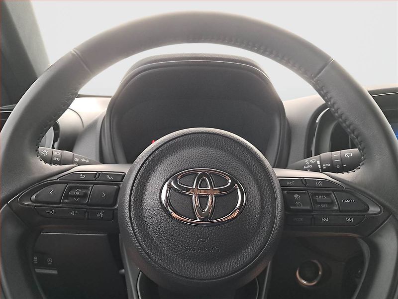 Toyota Aygo (2023) Selection x-cite 1.0 VVT-i, ČR - fotka 16 z 20
