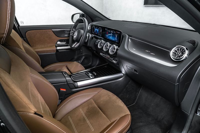 Mercedes-Benz GLA d 4Matic AMG, ZÁRUKA, CZ - fotka 11 z 22