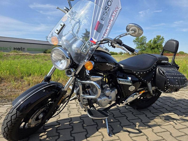 Keeway Superlight 125 (2023) - fotka 9 z 12