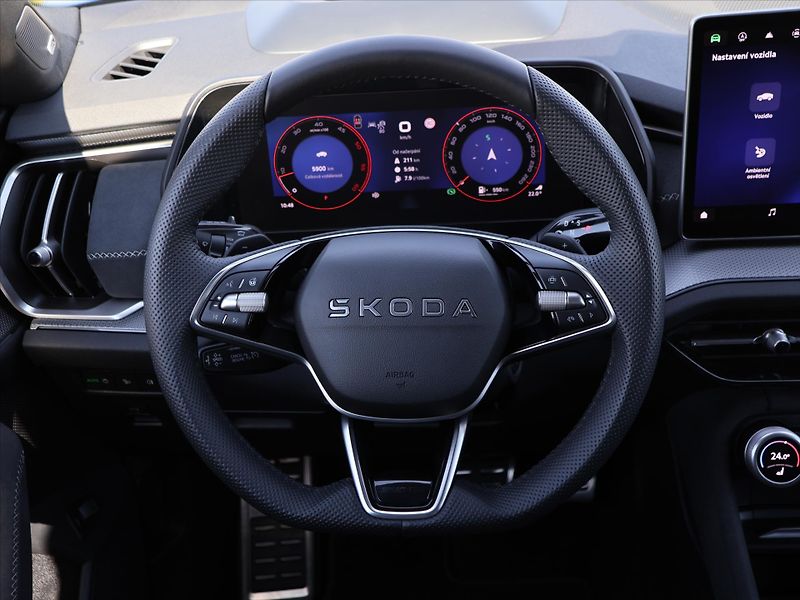 Škoda Kodiaq 2,0 TDI DSG 4x4 Sportline DPH - fotka 26 z 34
