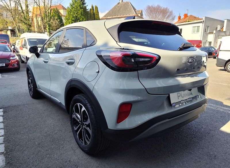 Ford Puma (2025) 1.0 EcoBoost Hybrid 125k - fotka 6 z 18