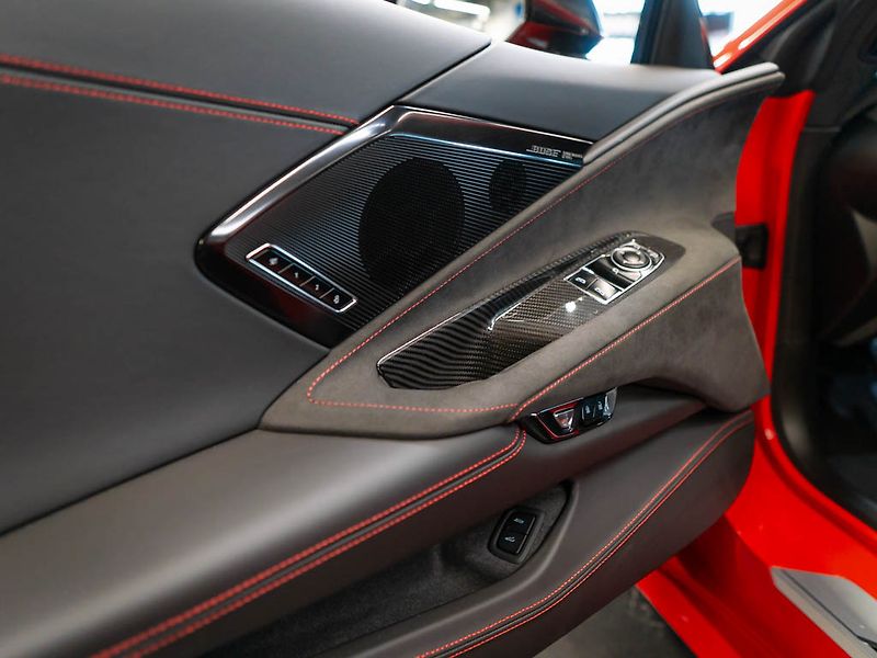 Chevrolet Corvette (2024) 6.2 Stingray C8 3LT Z51 - fotka 19 z 40