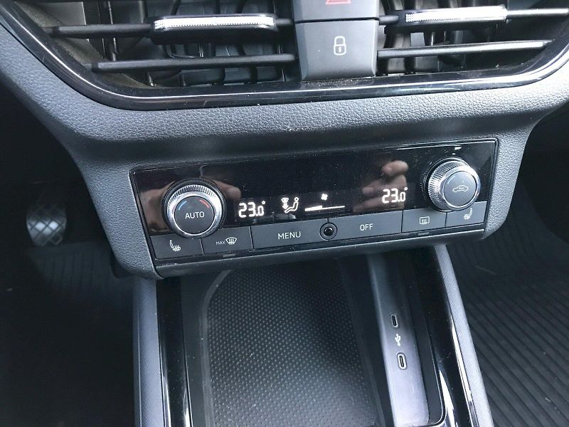 Škoda Scala (2021) AMB TS 81/1.0 M6F - fotka 24 z 24