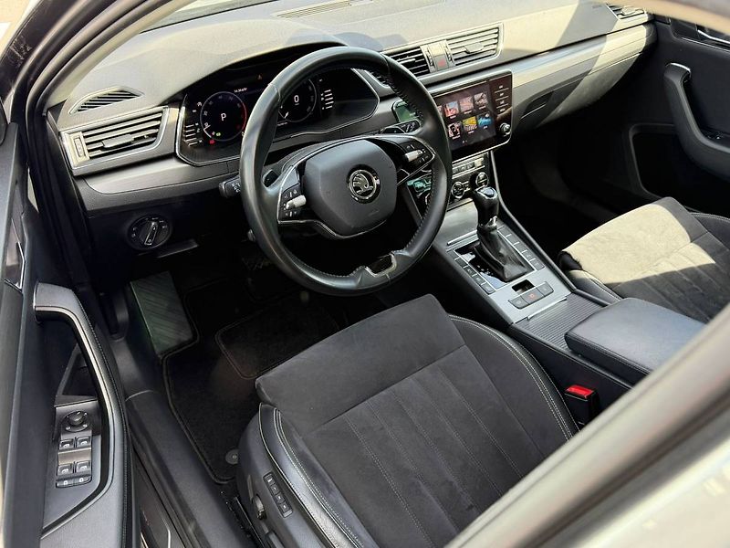 Škoda Superb combi Style Plus 2,0 TSI 140 k - fotka 7 z 32
