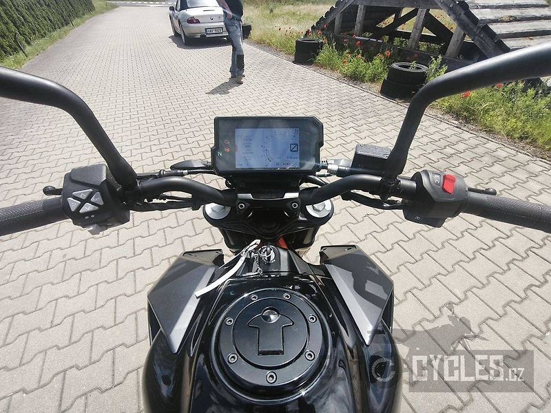 KTM 125 Duke (2023) - fotka 10 z 11