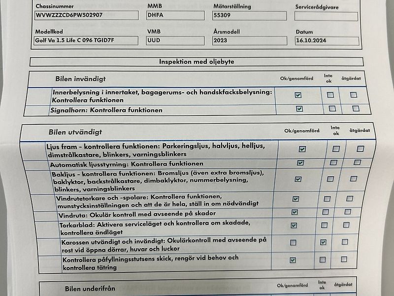 Volkswagen Golf (2023) 1.5 TGI Comfort AUT 2023 | Zár - fotka 53 z 58