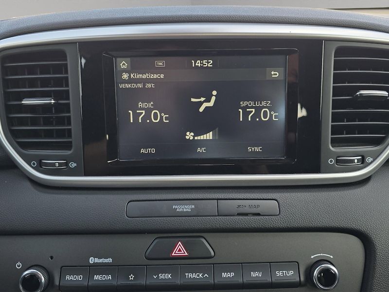 Kia Sportage (2019) 1.6 GDi 97kw, Navi, Tažné, ČR, - fotka 20 z 26