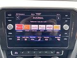 Volkswagen Passat (2019) 2.0 TDI DSG - náhled 15
