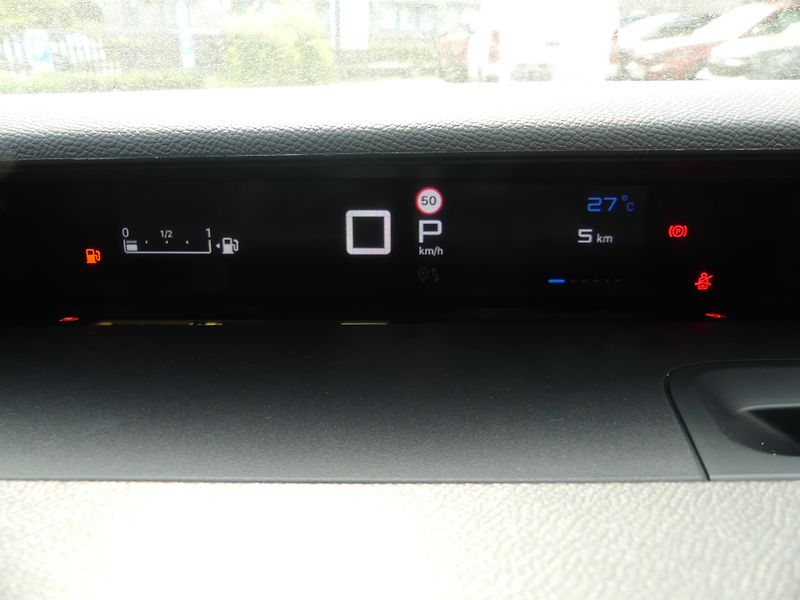 Citroën C3 (2026) MAX Hybrid 110k Automatic    - fotka 12 z 23
