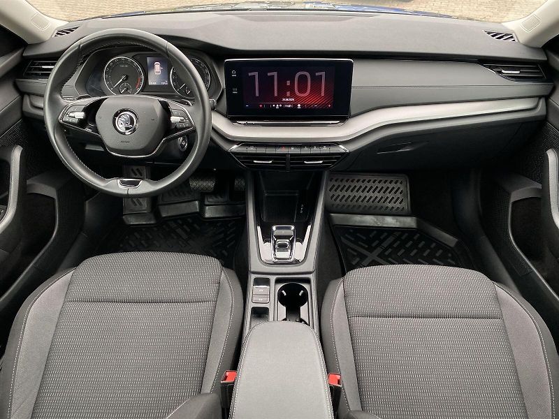 Škoda Octavia (2023) Combi 2.0 TDI DSG Ambition - fotka 5 z 30