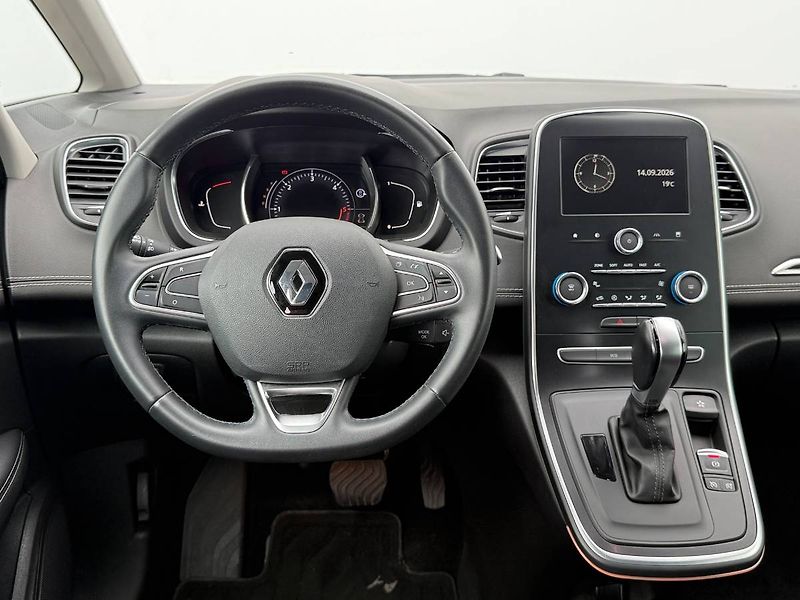 Renault Scénic (2019) 1.7 DCi 88 kW Intens EDC - fotka 5 z 23