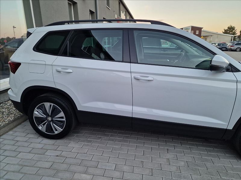 Škoda Karoq 2.0 TDI Style DSG,ČR,1.Maj - fotka 43 z 50