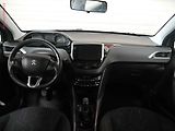 Peugeot 2008 (2016) 1.2PT, 2.maj,ČR, AC, park - náhled 8