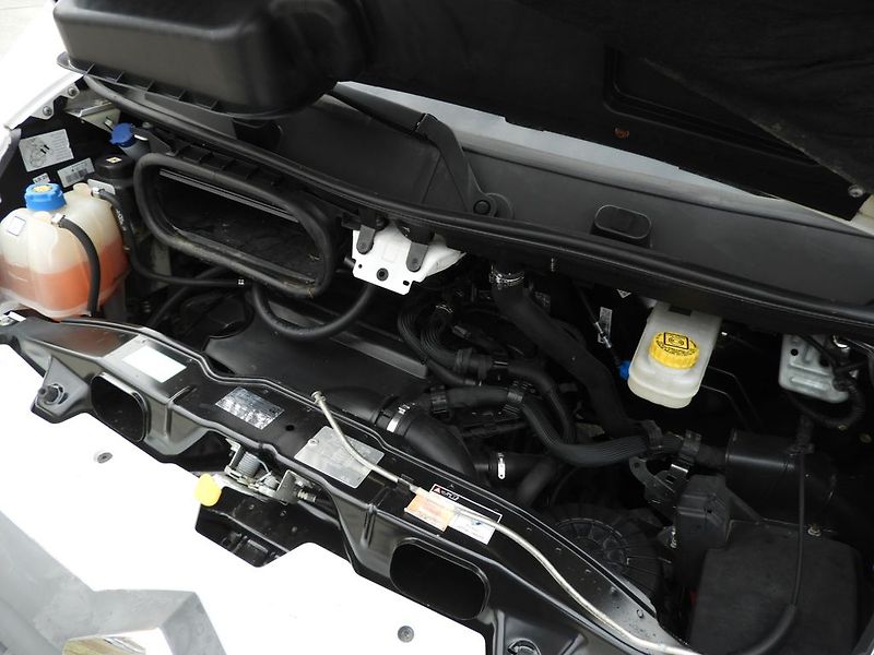 Citroën Jumper 2.2HDi 110kW MAXI BOX,ČELO,1.M - fotka 39 z 40